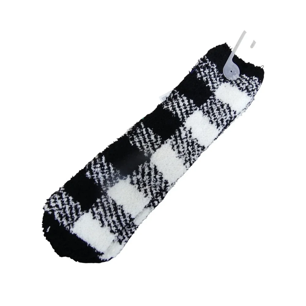 Old Navy Cozy Socks Womens One Size Black White New Buffalo Plaid Fuzzy Plush